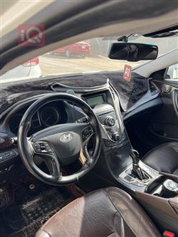 Hyundai Azera